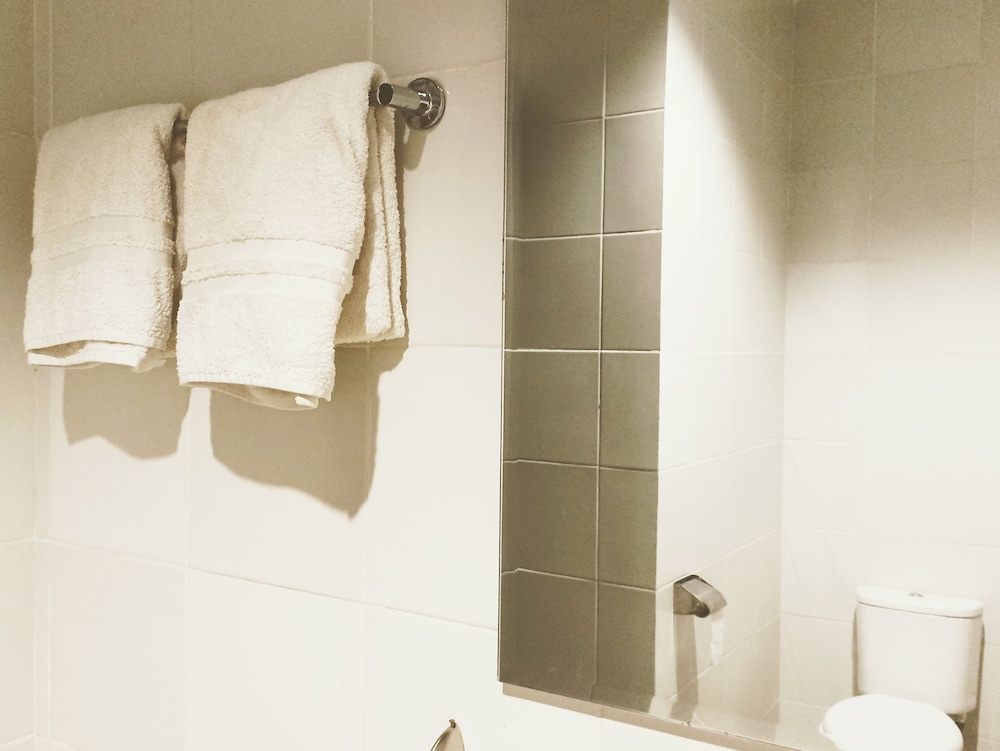 Deluxe Double or Twin Room - Photo 17