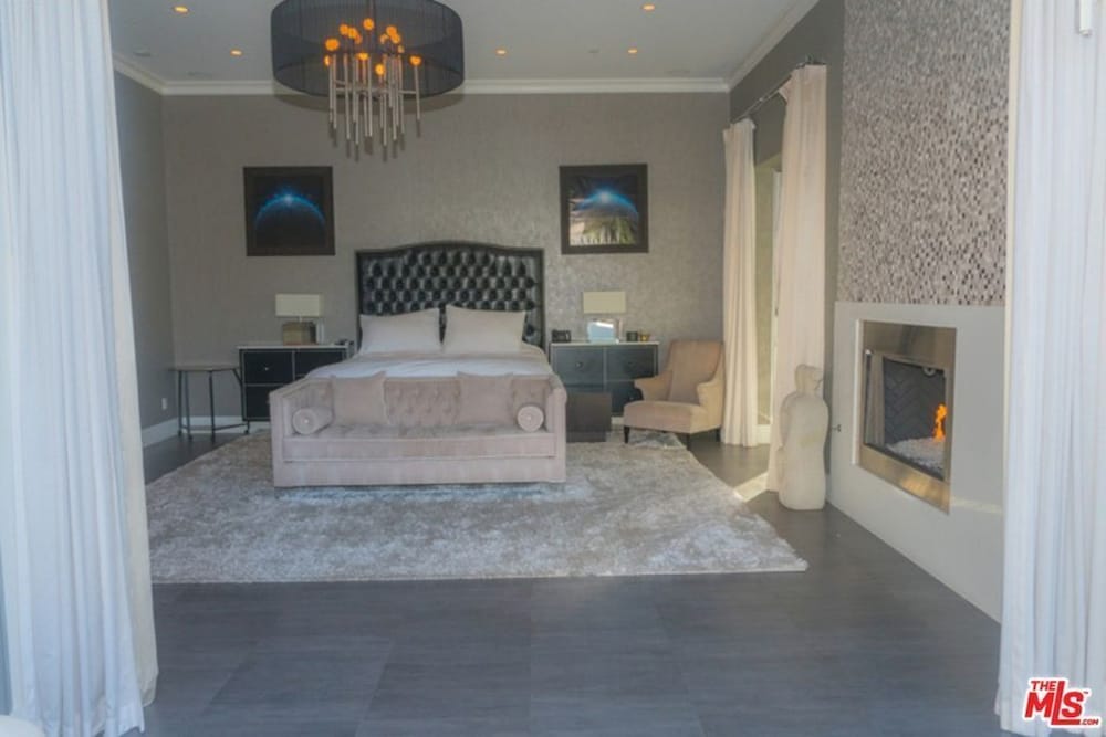 Luxury Villa (Multiple Bedrooms) photo 1