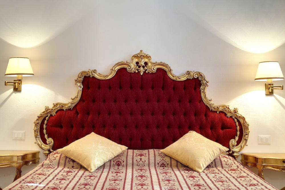 Comfort Quadruple Room, 1 Queen Bed With Sofa Bed, Ground Floor photo 2