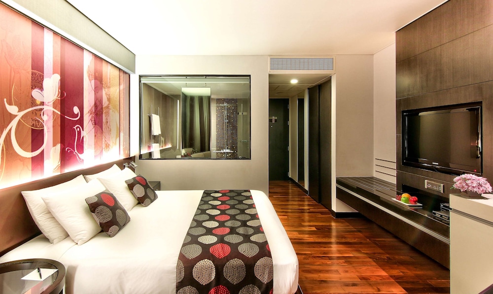 Deluxe Room, City View photo 2