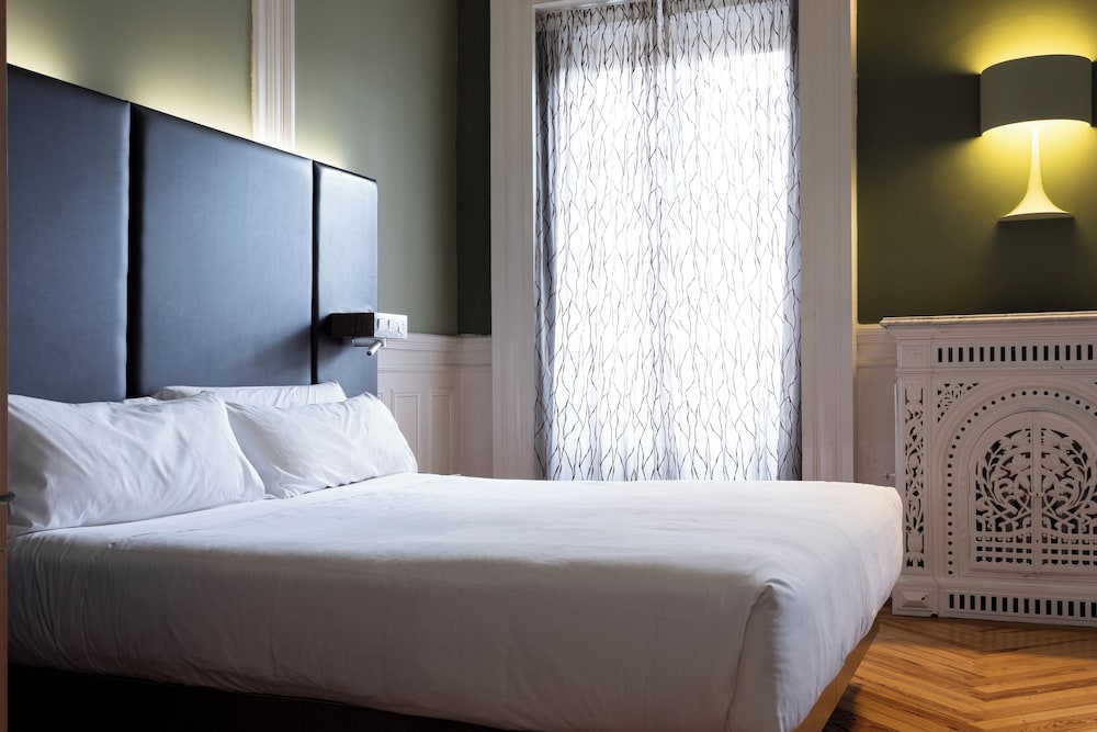 Superior Room - Photo 8