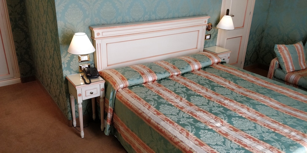 Superior Room - Photo 5