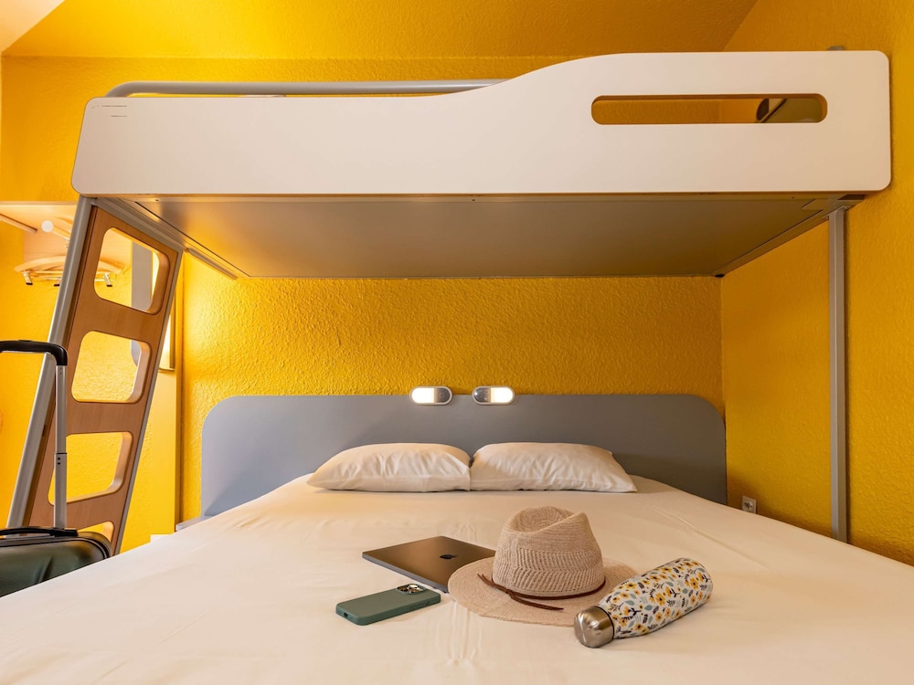 Triple Room, Multiple Beds - Photo 1