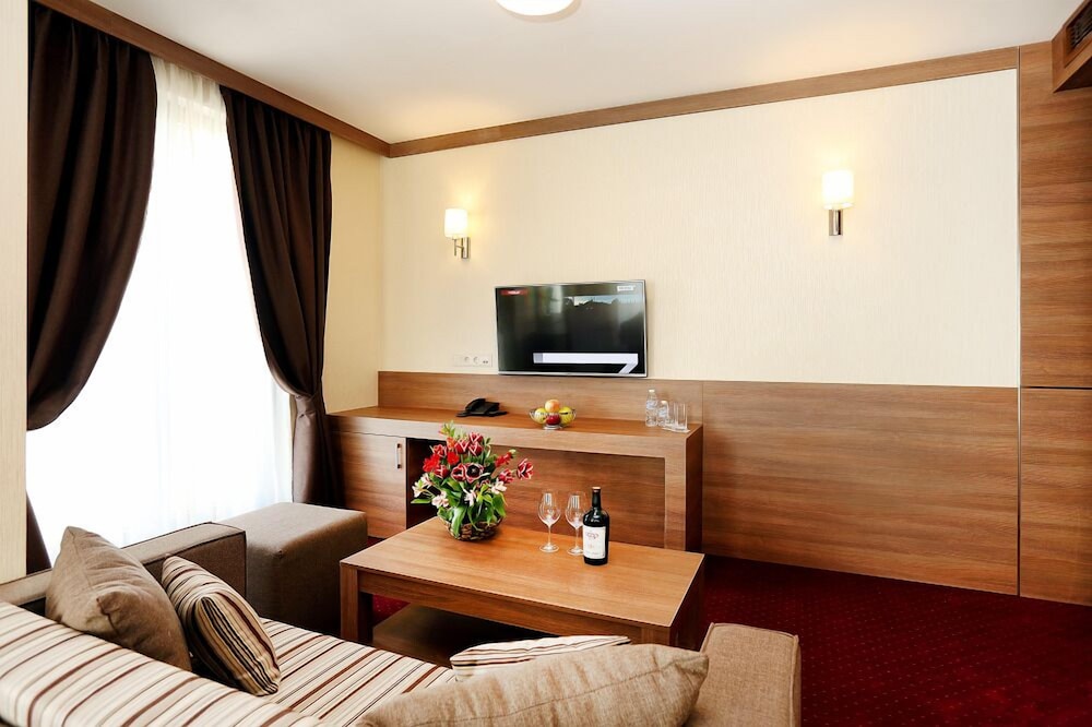Family Suite (2 bathrooms) photo 3