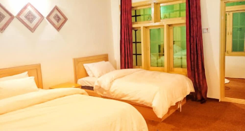 Standard Double Room photo 2
