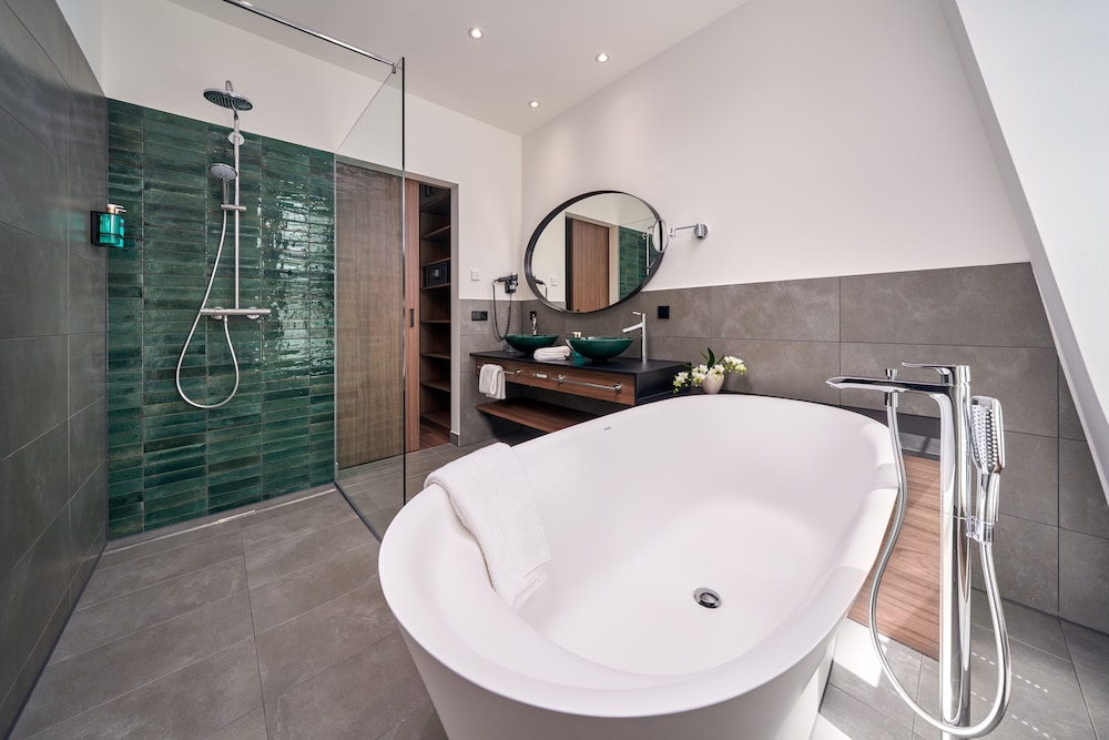 Master Suite photo 2