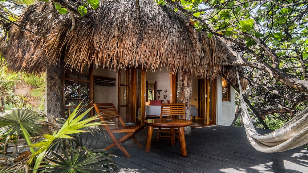 Casa Maya Partial Ocean View A/c