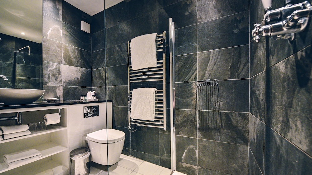 Deluxe Room, 1 Double or 2 Twin Beds - Photo 7