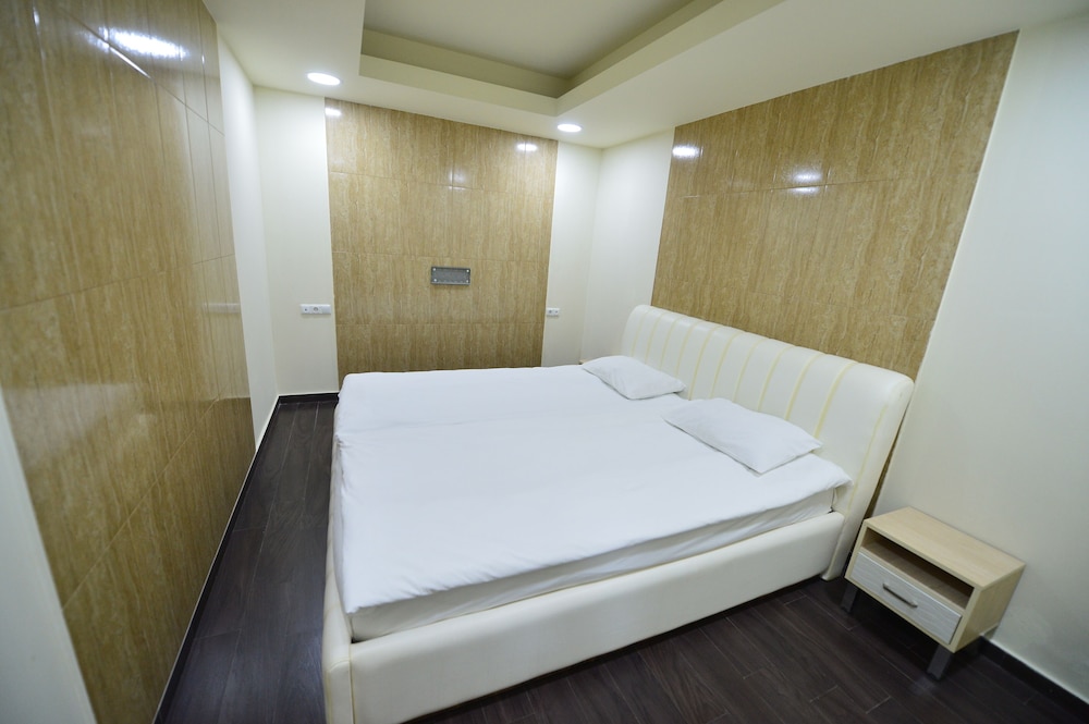 Double Budget room Without windows photo 3