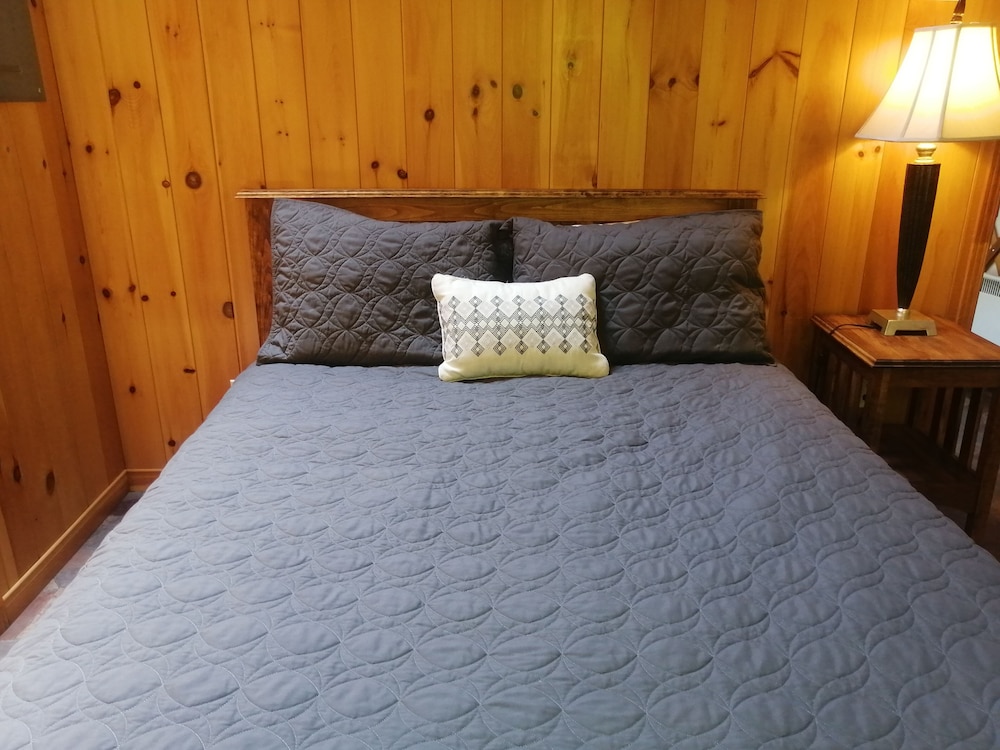 Deluxe Tree House photo 1