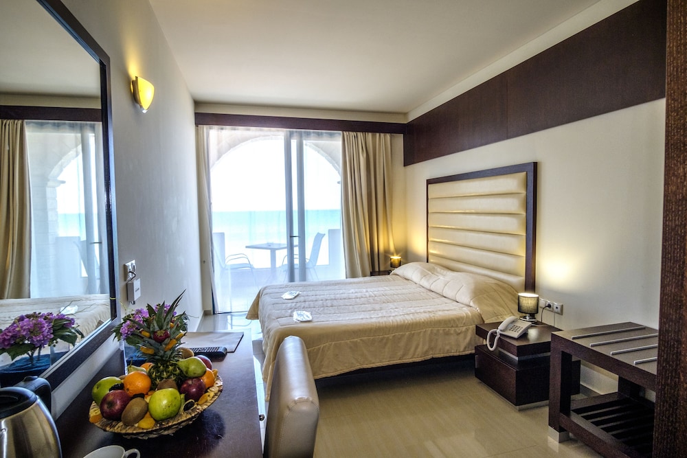 Double Room Single Use
