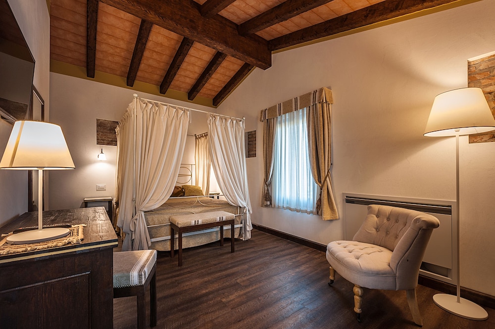 Superior Room, Courtyard View photo 3