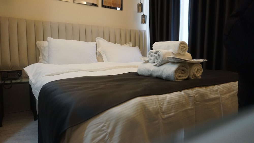 Deluxe Double Room - Photo 4