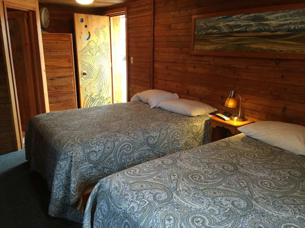 Standard Room, 2 Double Beds photo 1