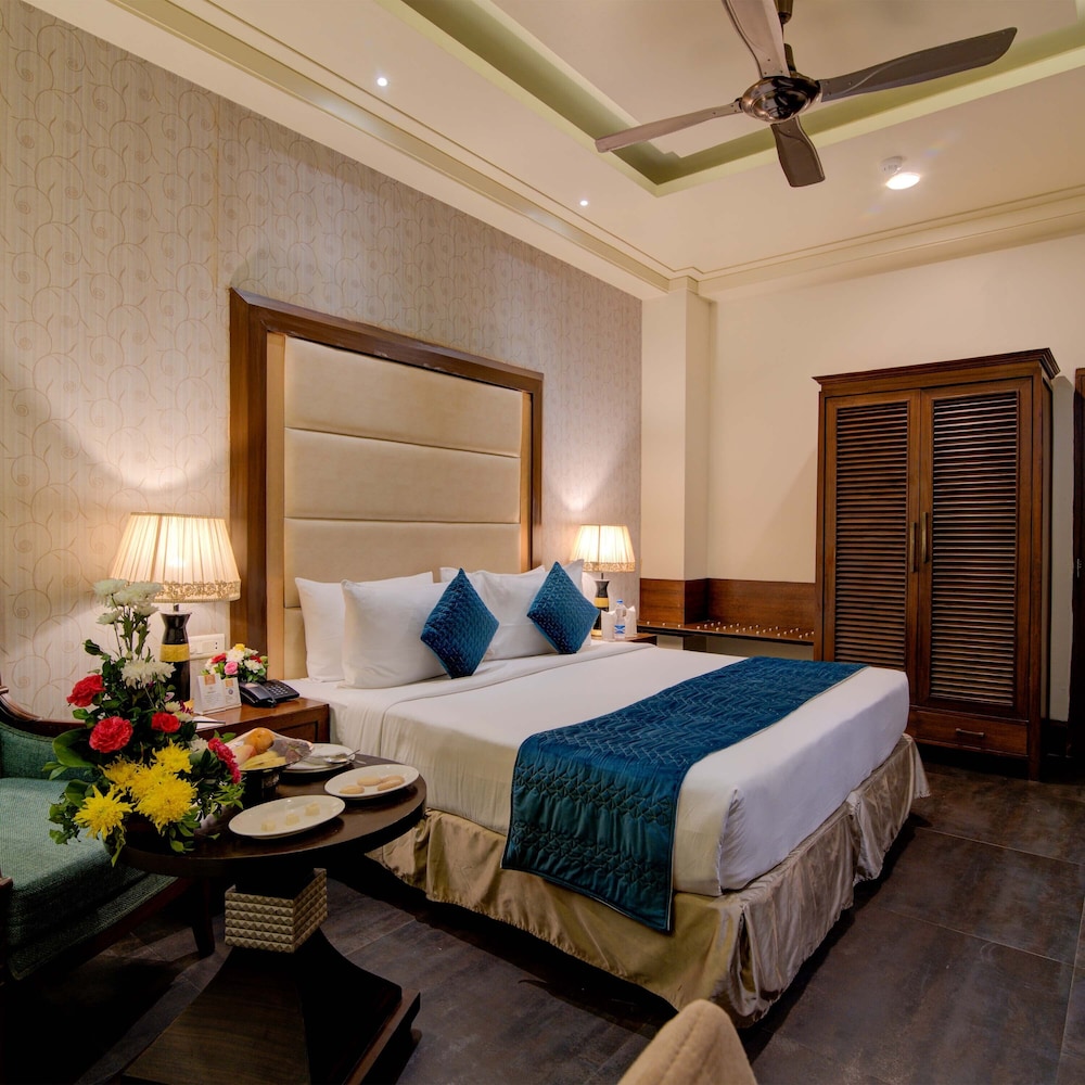 Premium Room - Photo 7