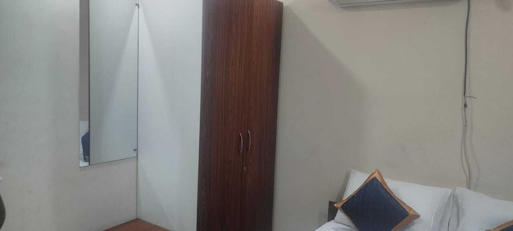 Deluxe Single Room photo 3