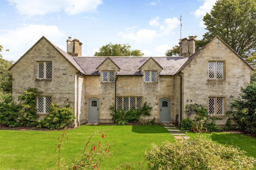 House photo 2