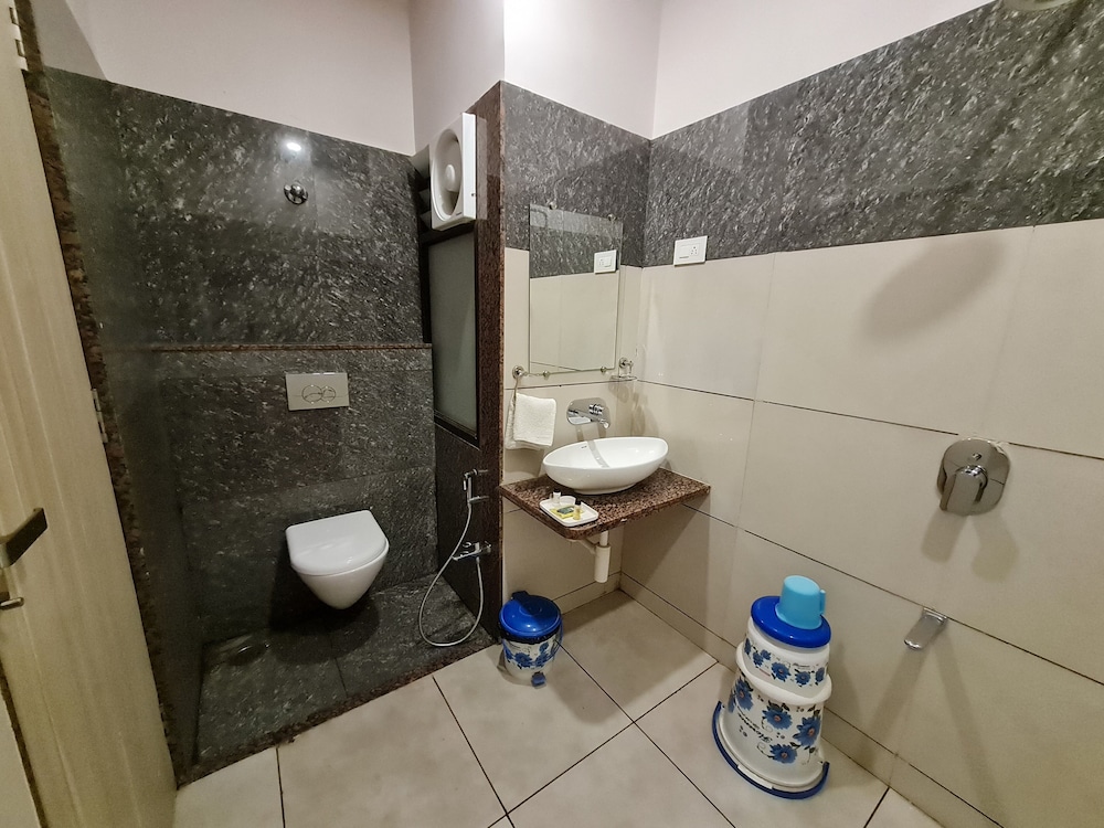 Superior Quadruple Room photo 3