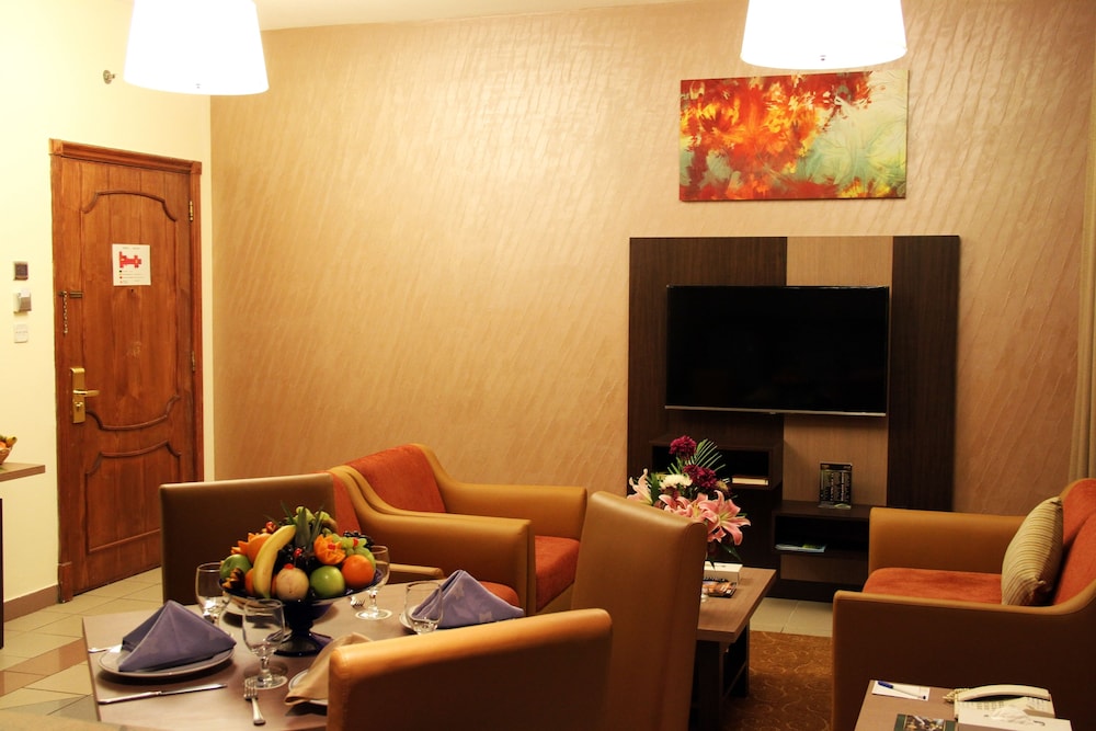Suite, 1 Bedroom photo 3