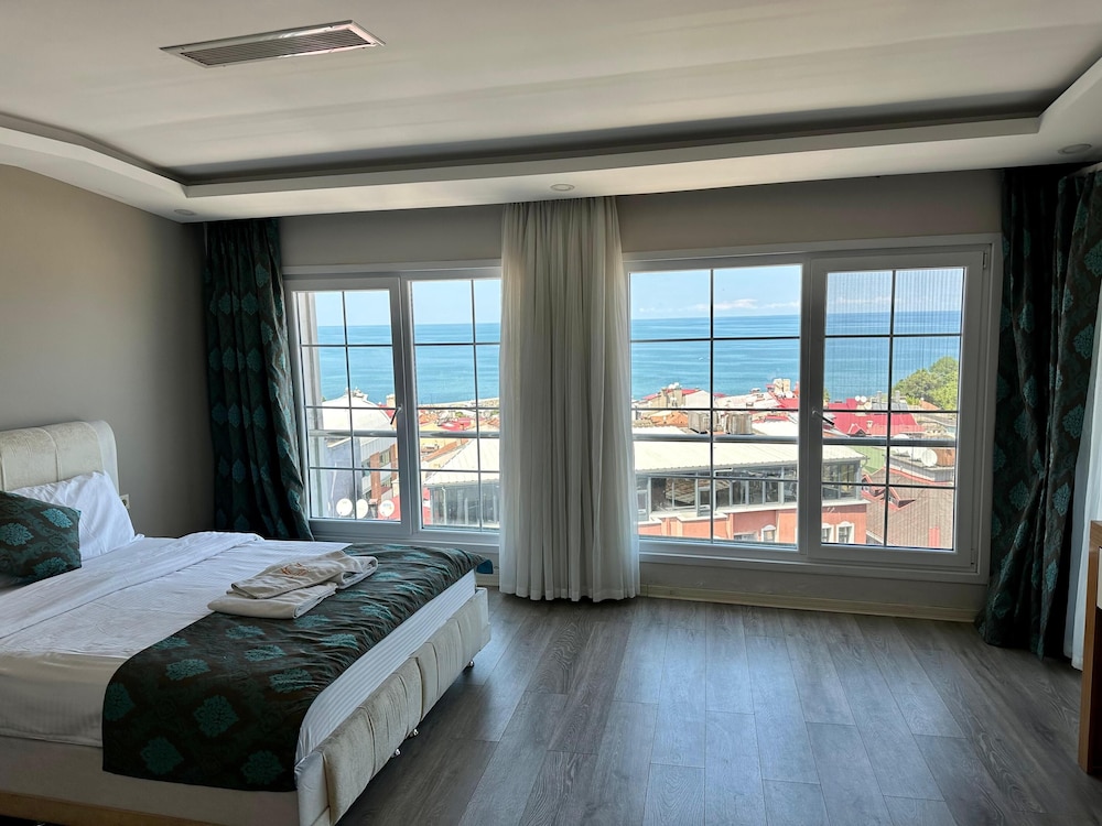 Royal Suite (King)
