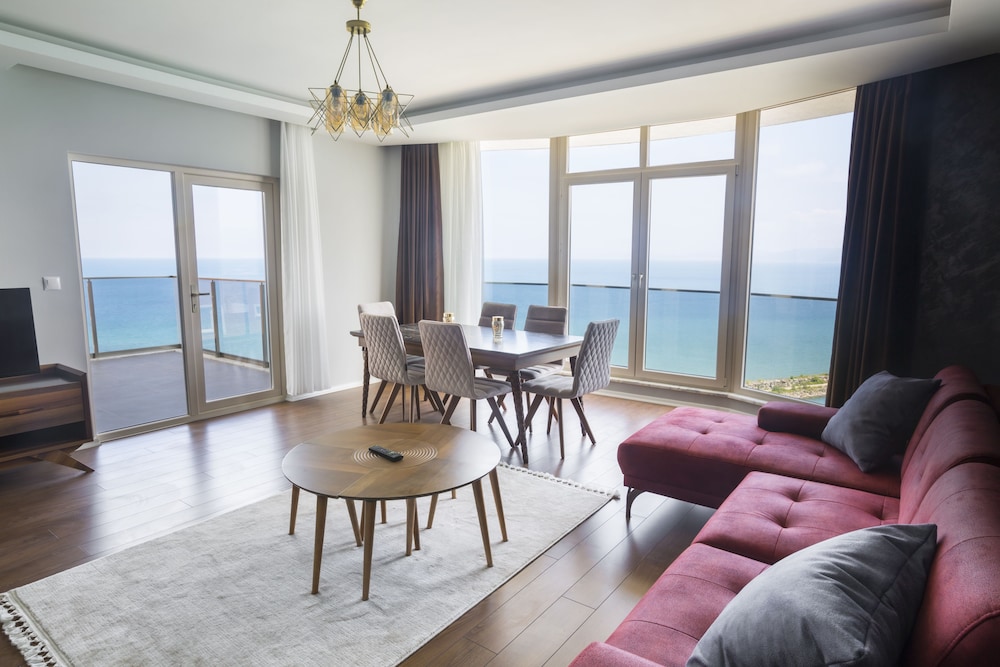 Apartment, 3 Bedrooms, Non Smoking