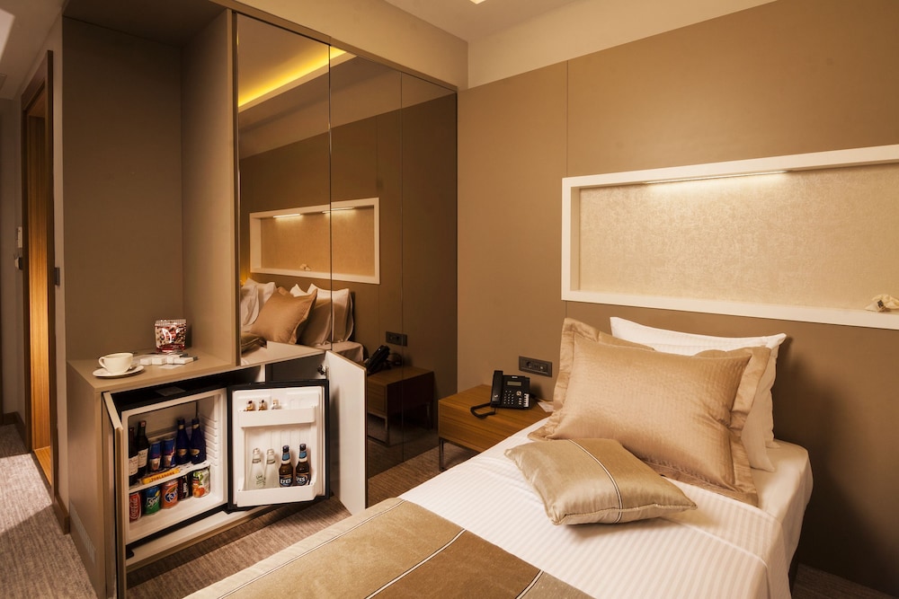 Standard Room photo 3