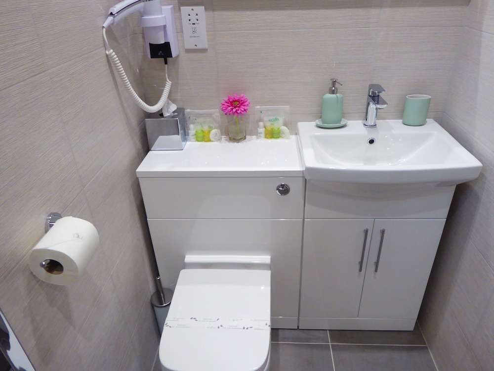 Double Room (Sunflower Room)