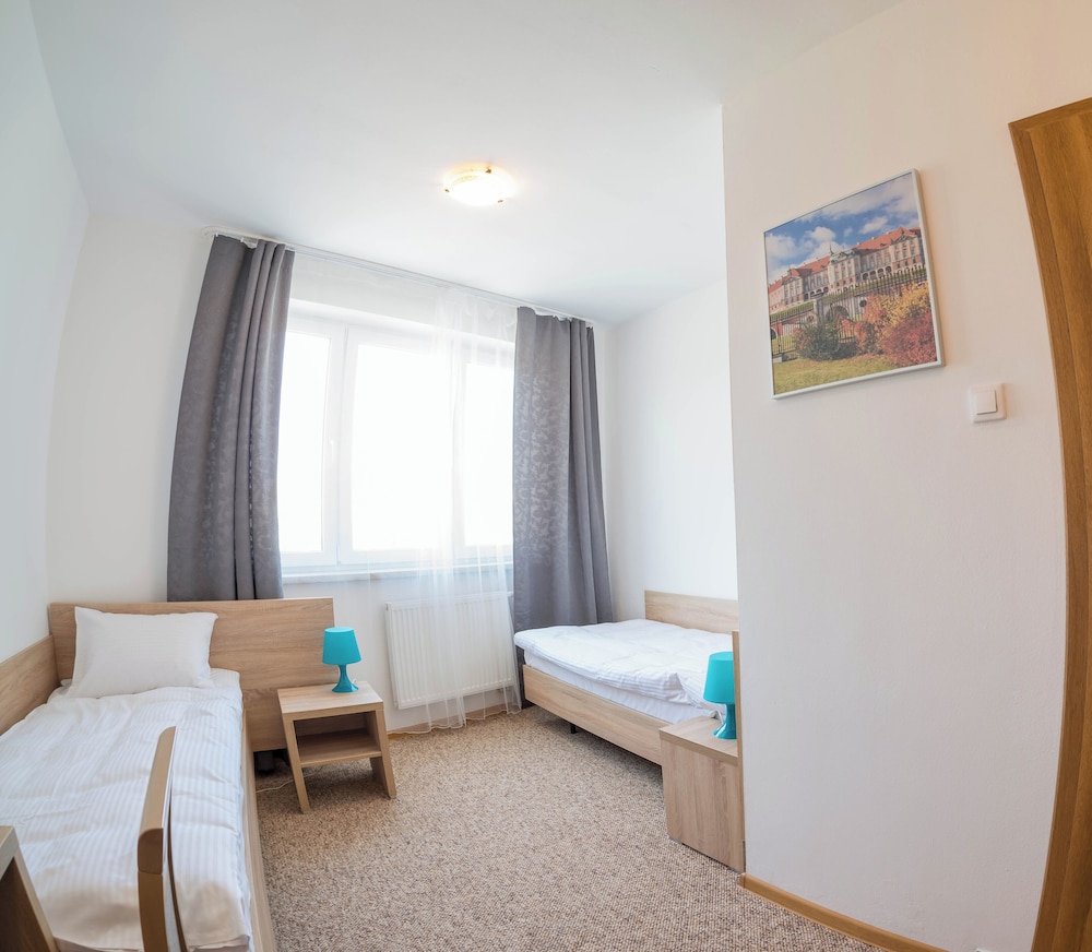 Classic Twin Room - Photo 1