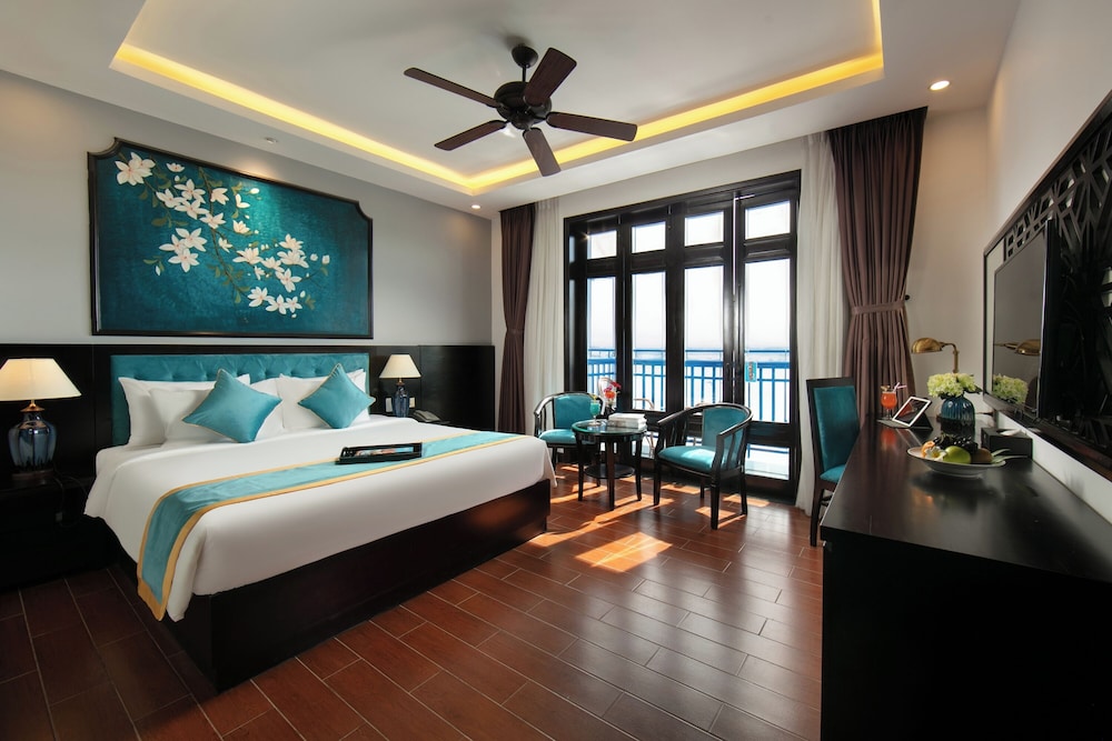 Deluxe Double/Twin Room with Balcony photo 1
