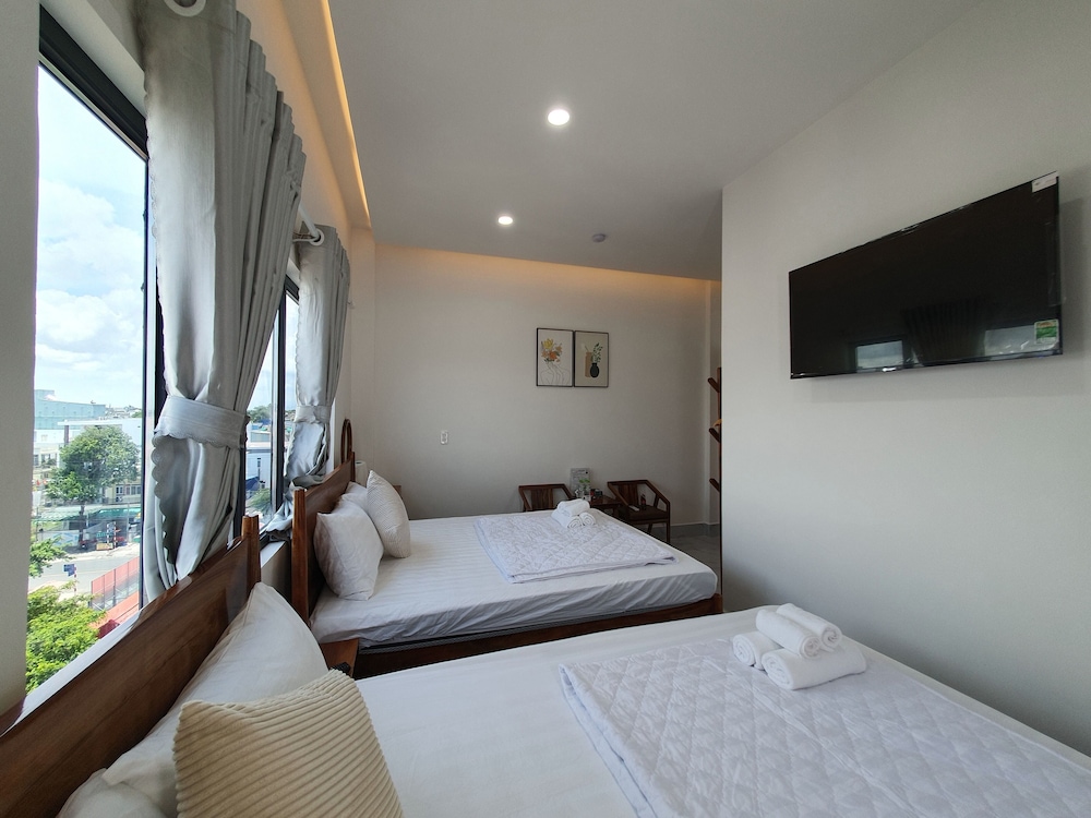 Panoramic Quadruple Room photo 2