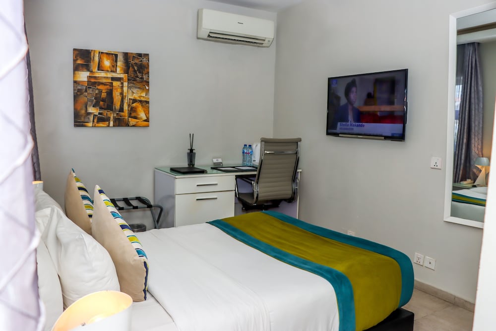 Comfort Room photo 2