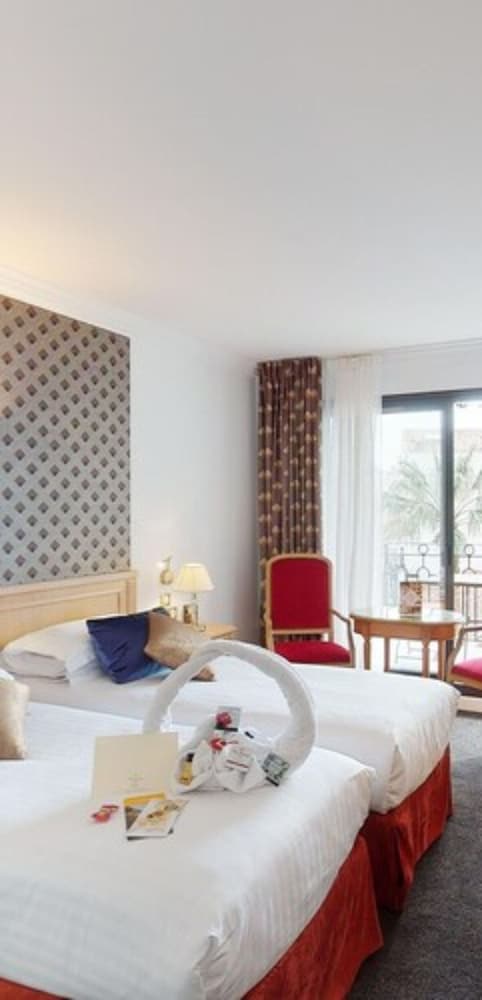 Deluxe Twin Room - Photo 4