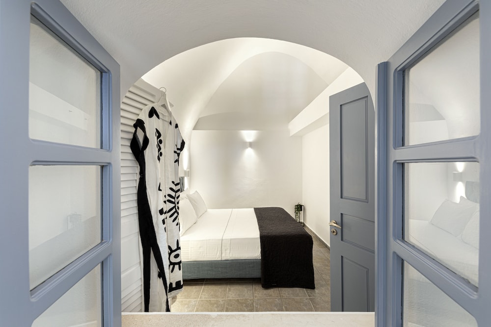 One-Bedroom House with Caldera View - Photo 13