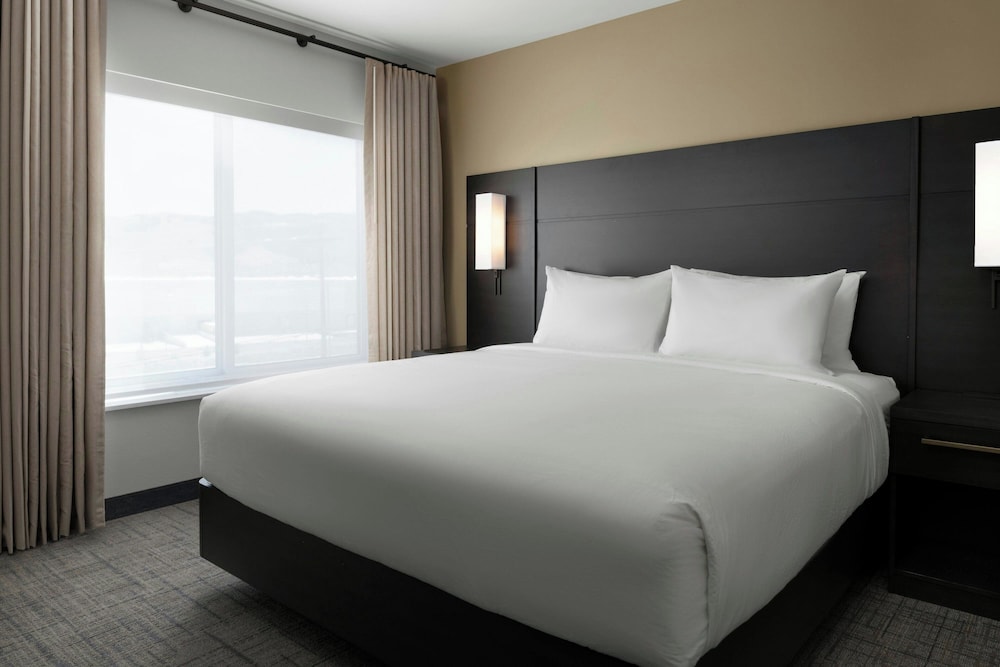 Suite, 1 Bedroom (No View) photo 1