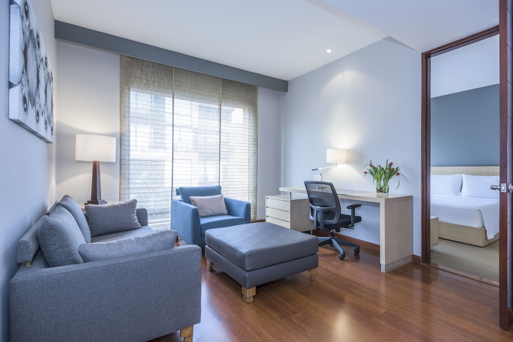 Junior Executive 2 Double Beds photo 1