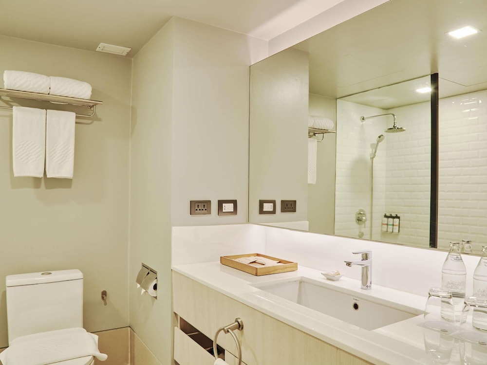 Premium Room, 1 King Bed
