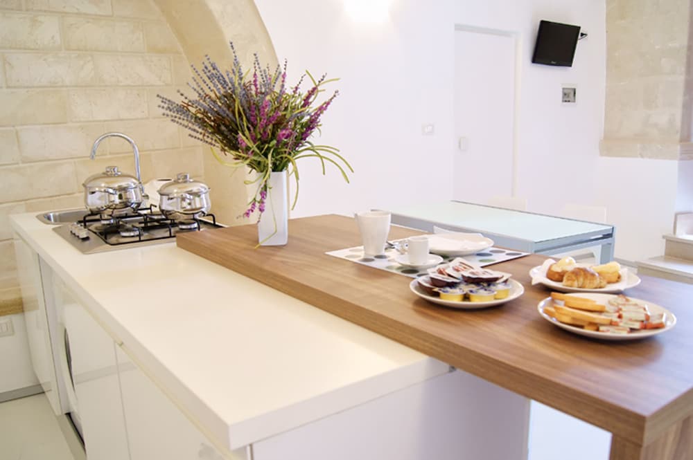Design Suite, Kitchen photo 2