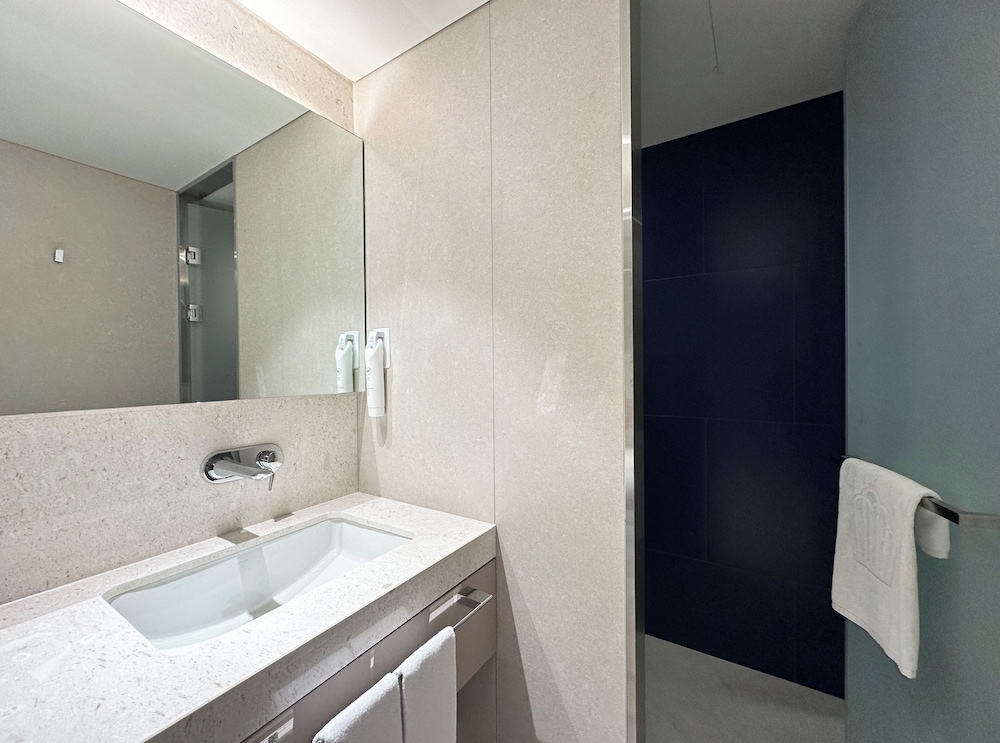 [Ef Lounge Pkg] Junior Suite Premier Twin Room, City View (2twosome Beverage Vouchers+Lounge Access) photo 2