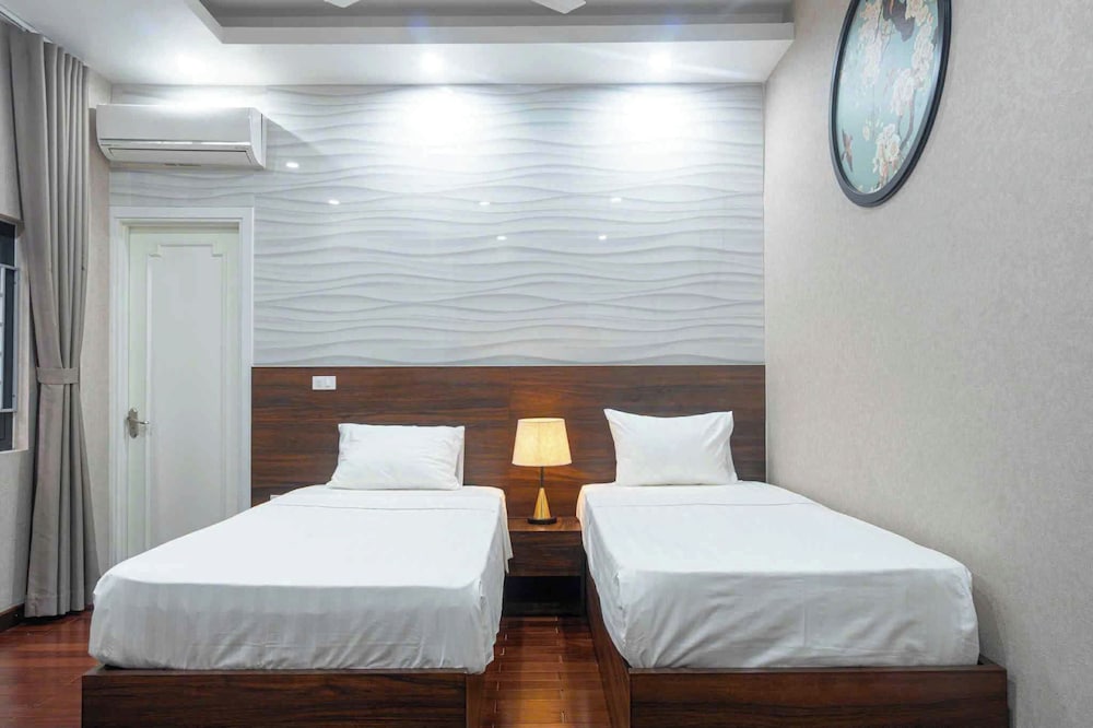 Superior Double or Twin Room, Balcony, City View