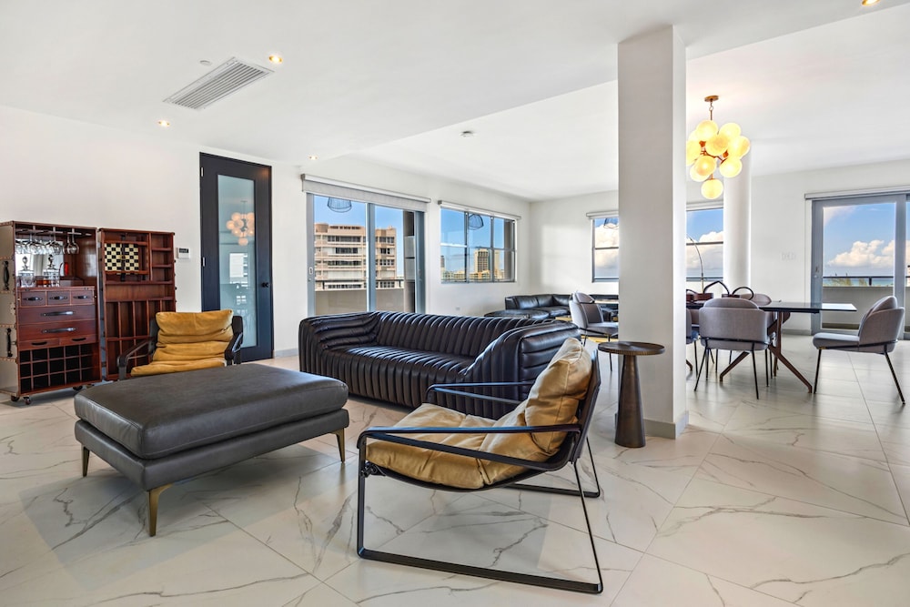 Royal Penthouse