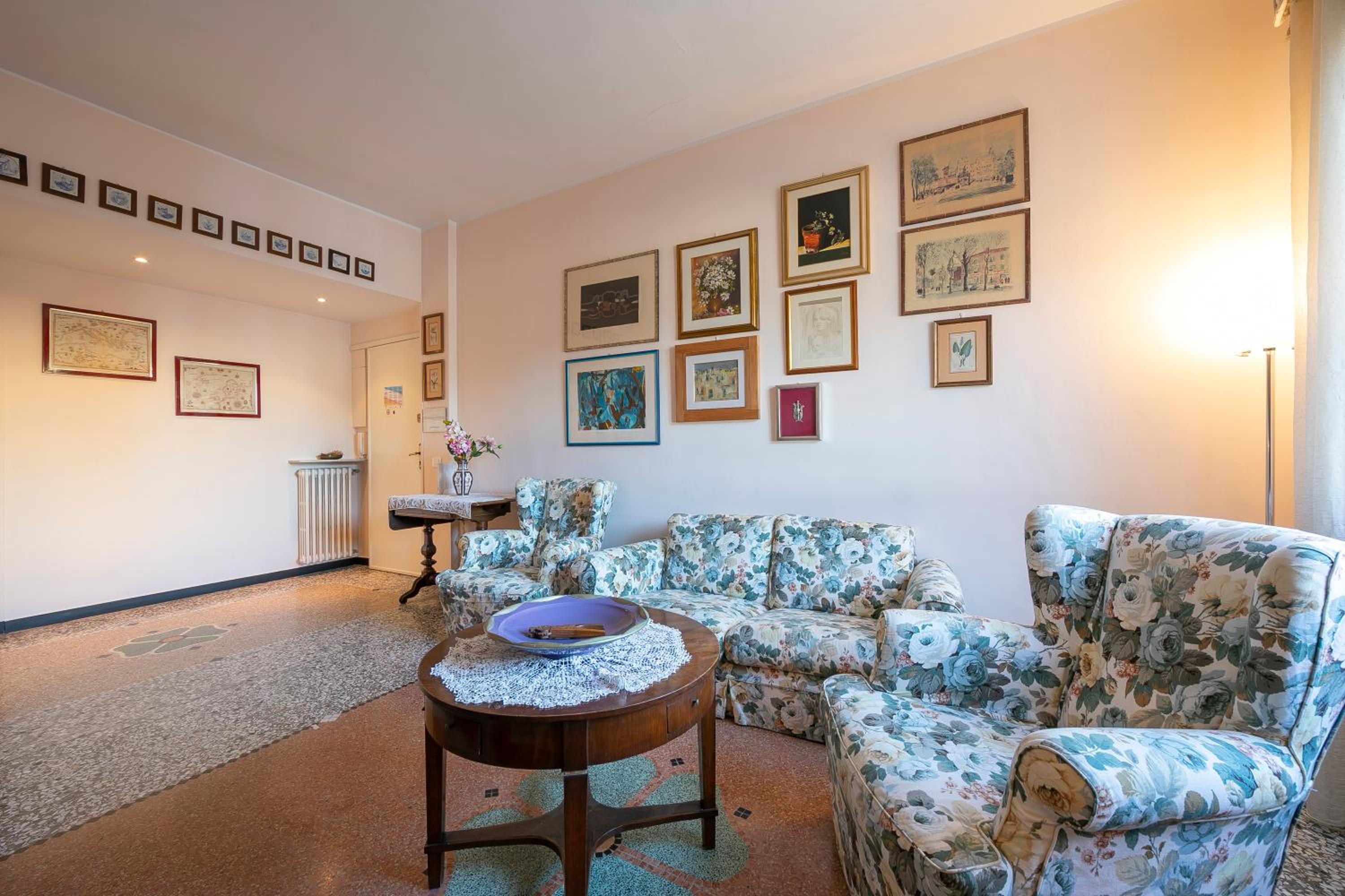 Two-Bedroom Apartment photo 2