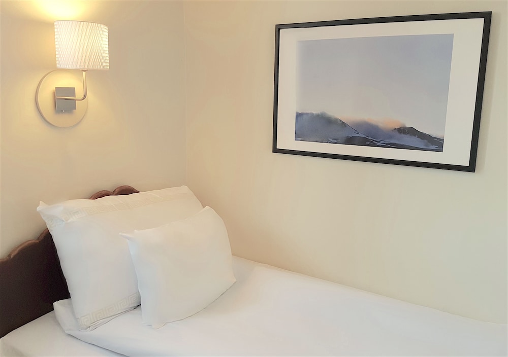 Economy Single Room photo 3
