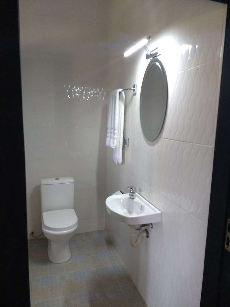 Standard Room photo 3