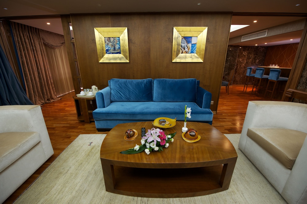 Presidential Suite, Sea View