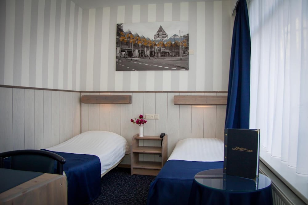 Economy Double or Twin Room, 2 Twin Beds