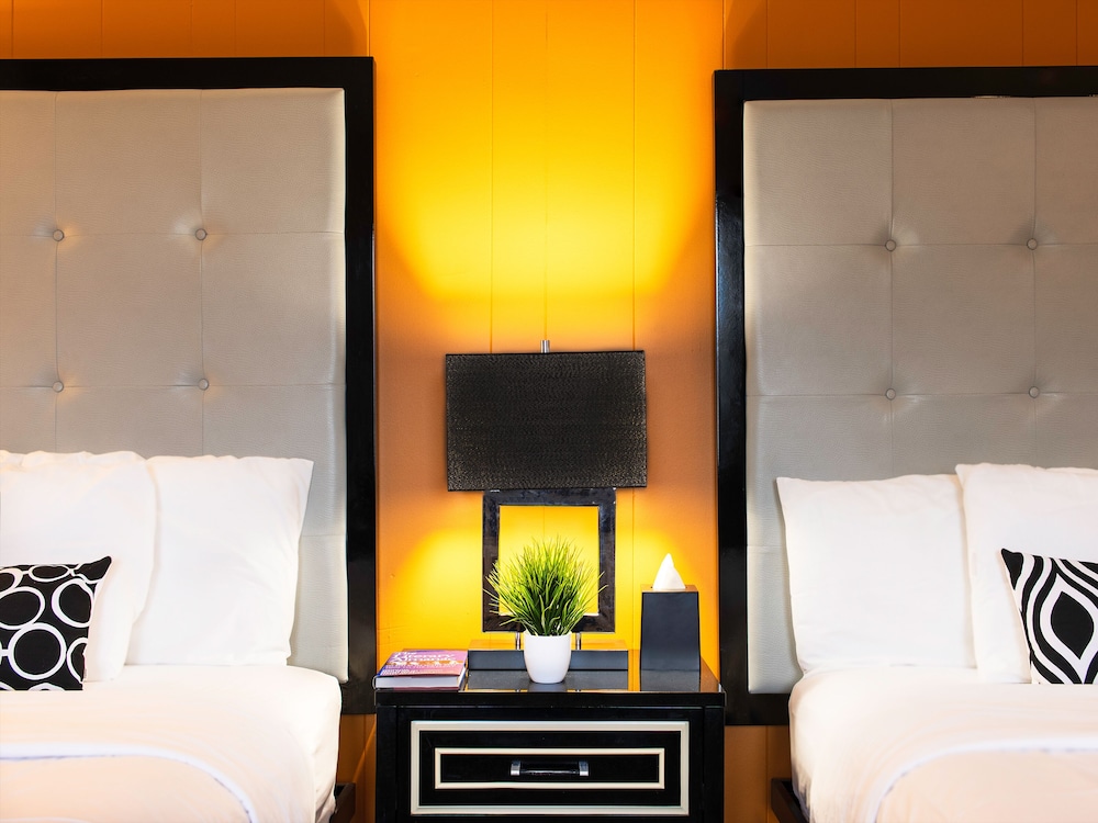 Premium Room, 2 Double Beds, Non Smoking photo 2