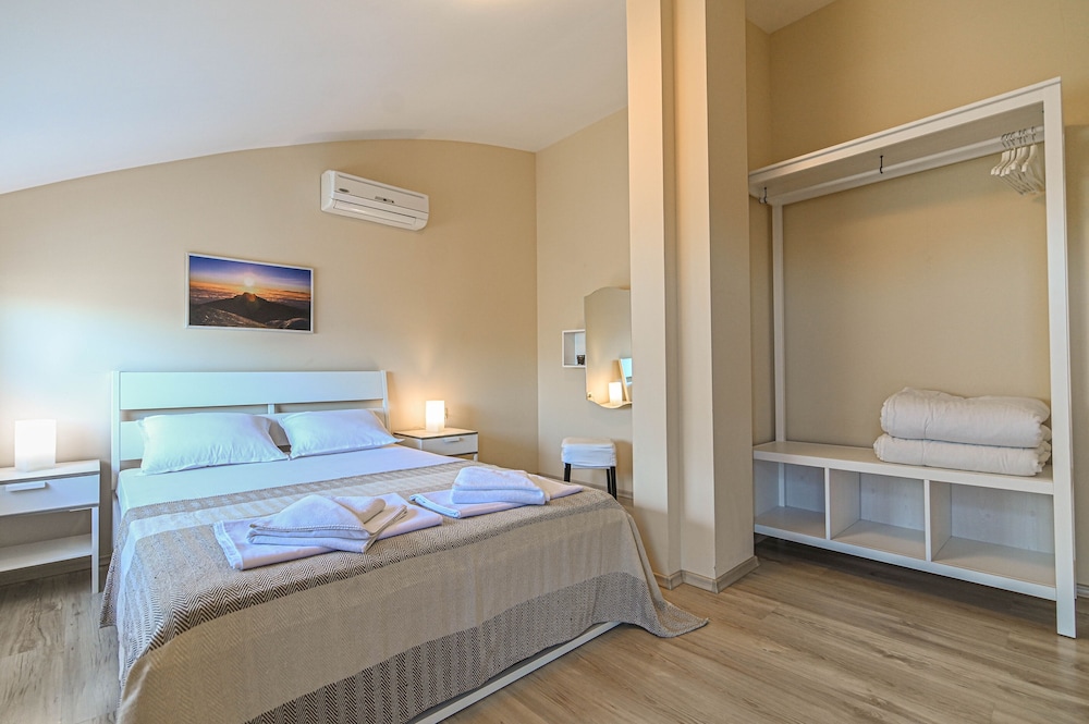 Apartment, 2 Bedrooms