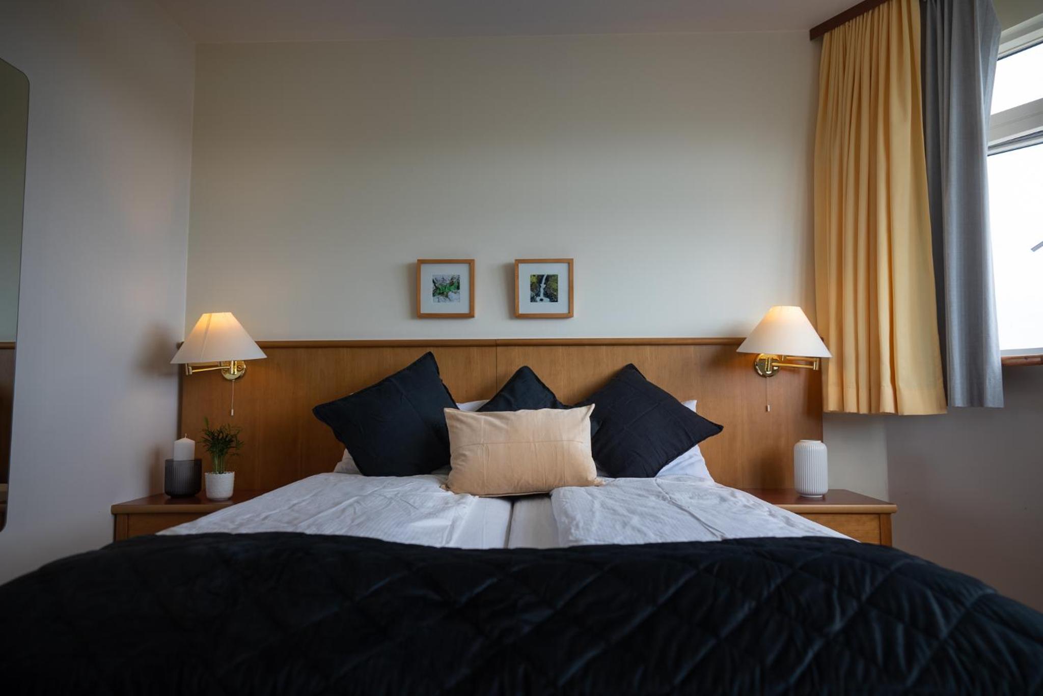 Double or Twin Room with Private Bathroom
