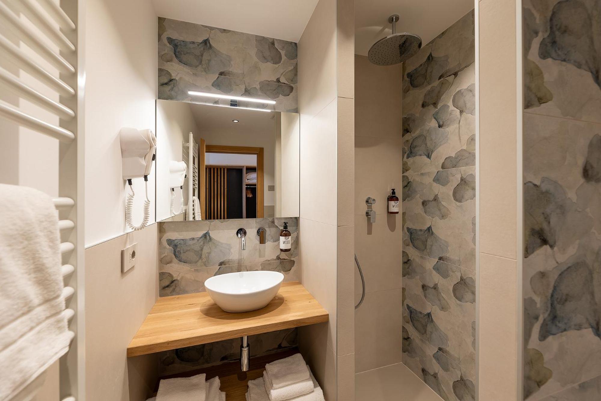 Deluxe Triple Room - Photo 2