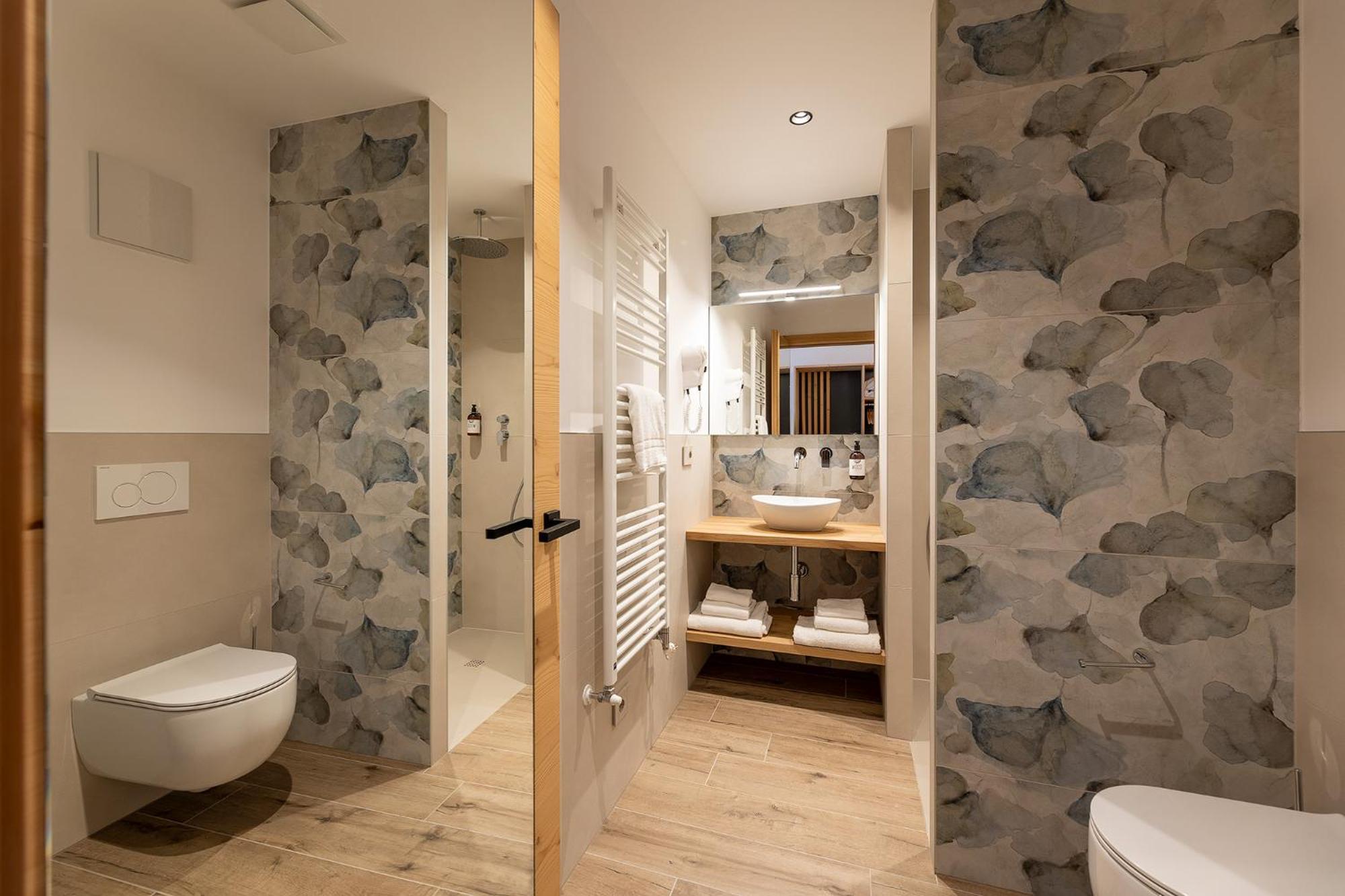 Deluxe Triple Room - Photo 16